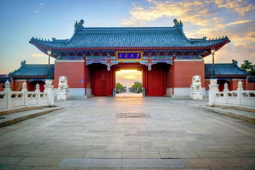 习近平在第二届联合国全球可持续交通大会开幕式上的主旨讲话在上海交大师生中引发热烈反响