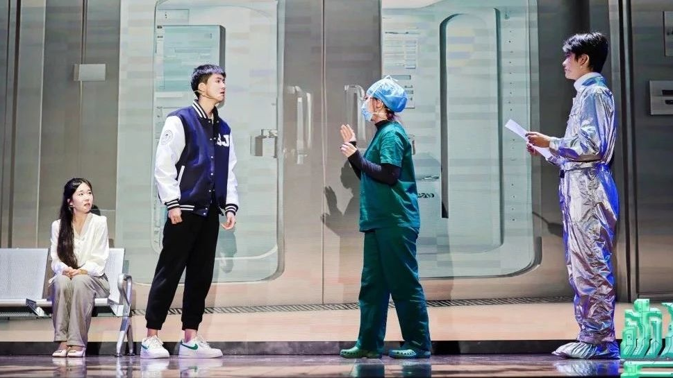 当TED演讲遇到舞台剧，交医学子这样奔赴“未来的医学”