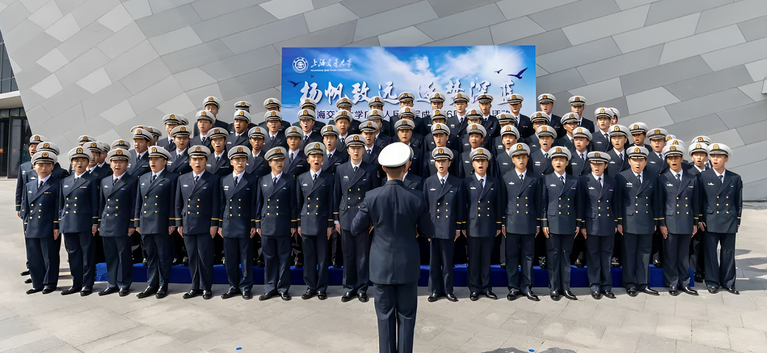 扬帆致远，逐梦深蓝 | 人民海军成立76周年
