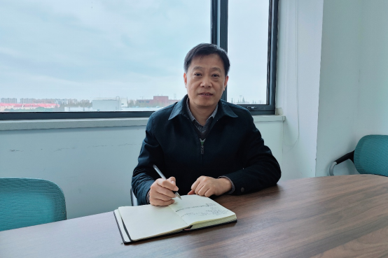 [交大名师]何圣兵：以清渠净水之志，育德智兼备之才