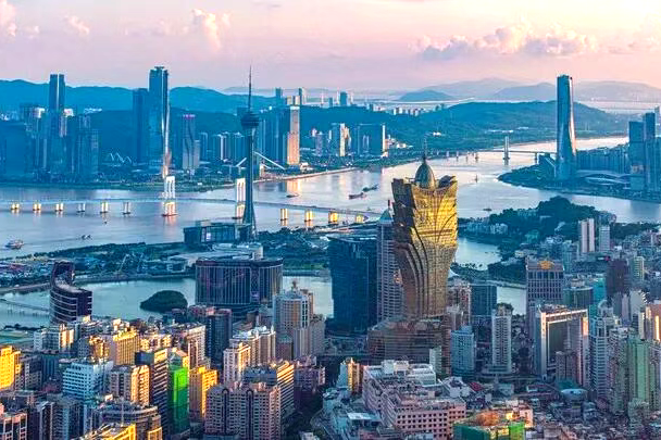 第十五届全国运动会开幕，上海交大85人参赛